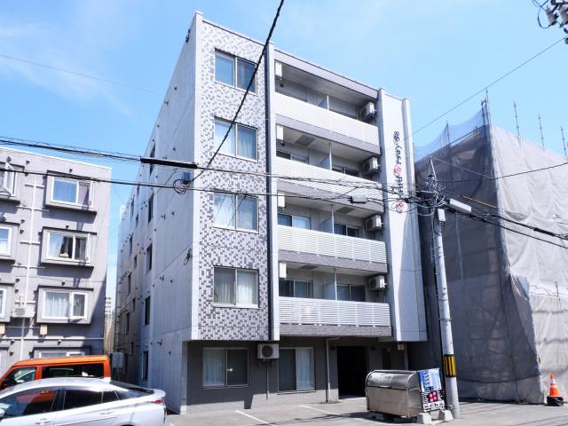 グランオルセーS8