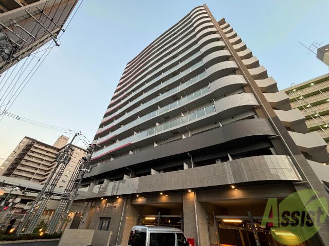 セレニテ江坂グランデ