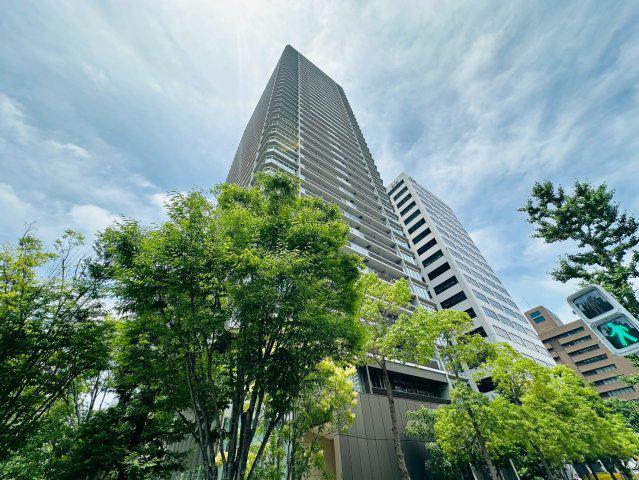 プレミストタワー大阪新町ローレルコート