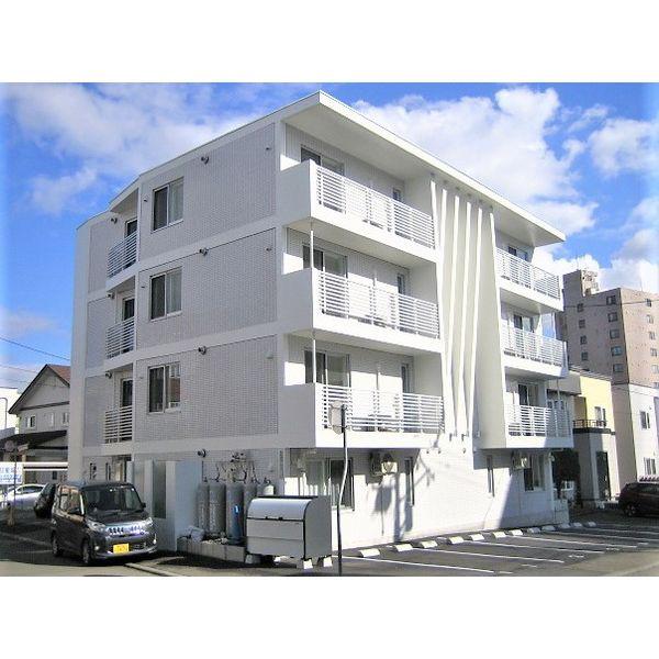 メニーズコート南郷18ST
