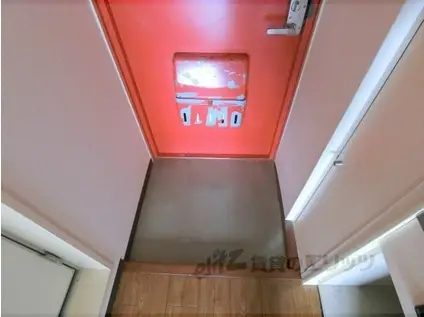 NAKAHOUSE(ワンルーム/2階)の玄関写真