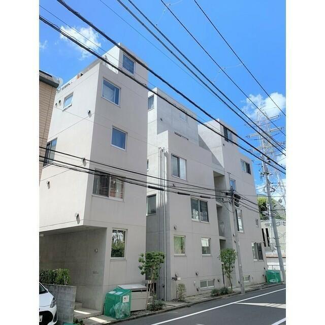 PASEO SANGENJAYA イースト ウエスト