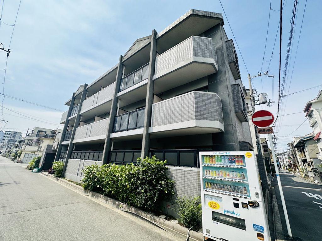 アクティヒヴァ城東