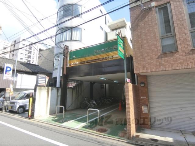 ニューシャトー西洞院