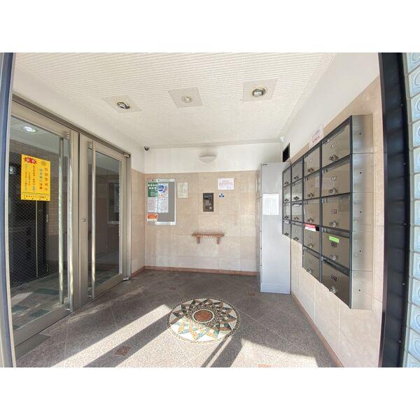 地下鉄鶴舞線 浄心駅 徒歩12分 3階建 築25年
