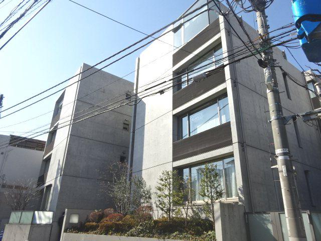 DEN FLAT 南平台