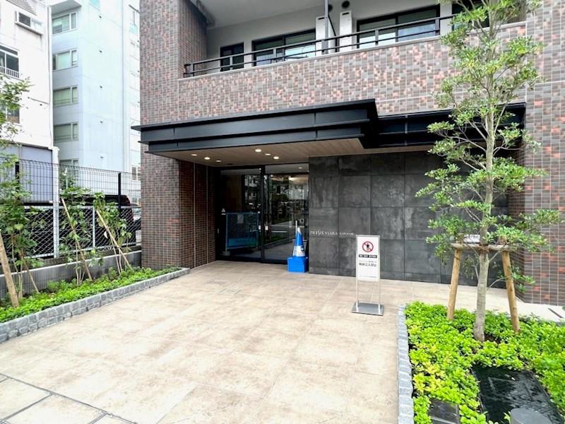 プレシスヴィアラ川越