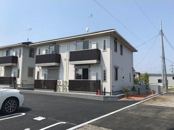 ファミーユ東峰A