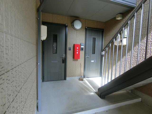 ファミーユ中野A棟