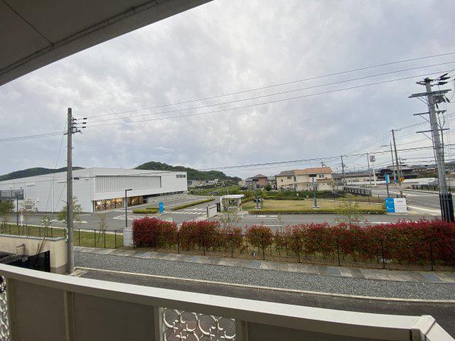 エルプラザ
