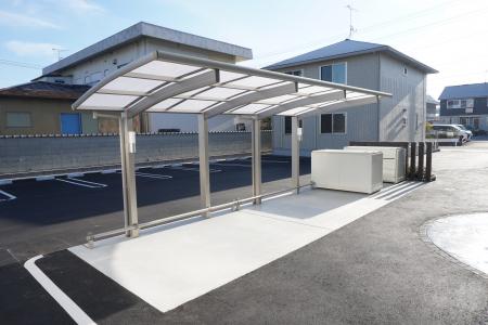 ルークス瀬戸 B棟