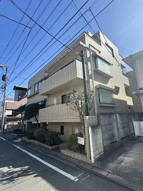 パラシオン椎名町