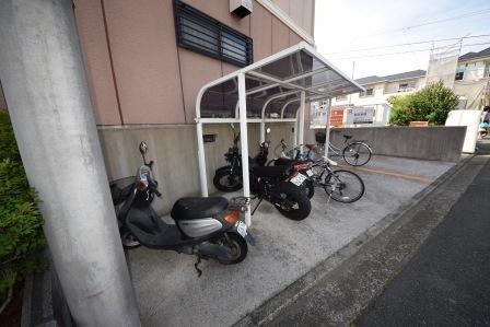 サンクレストB