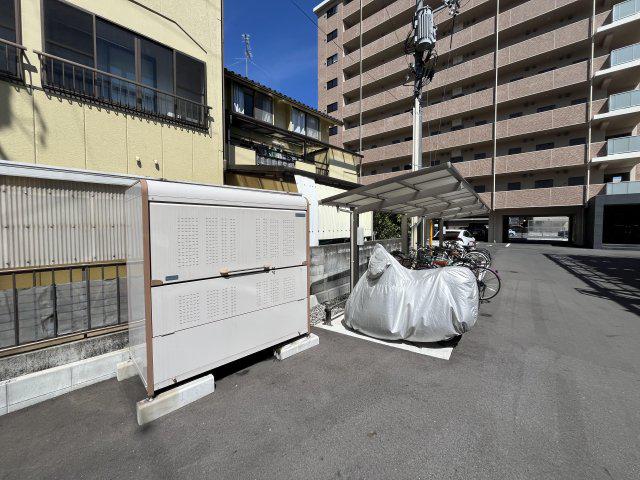 ベラカーササウス