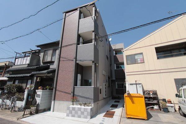 MAISON FAR 黒川
