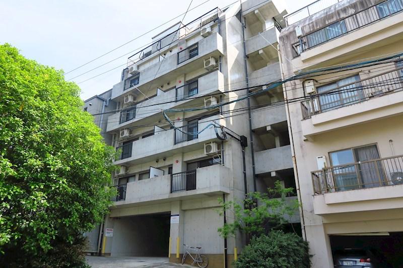 クオーレ中川(1DK/3階)