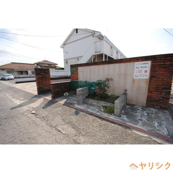サンシャイン石田B棟