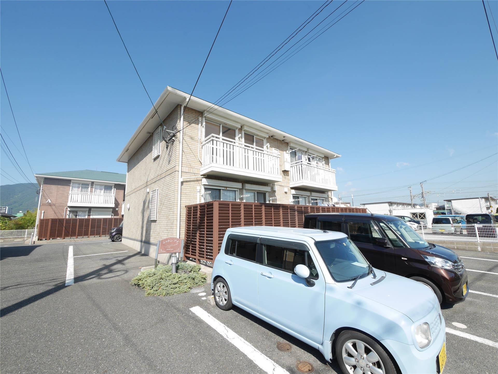 シャトン・アイB棟