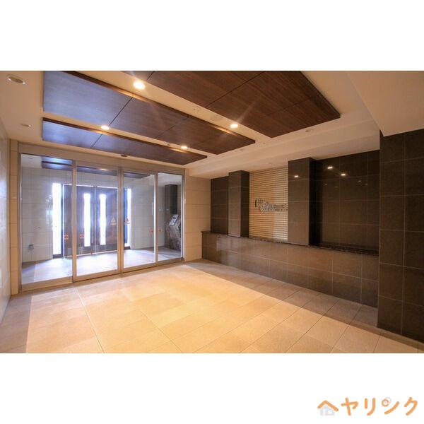 プレサンス名古屋STATIONエアロ