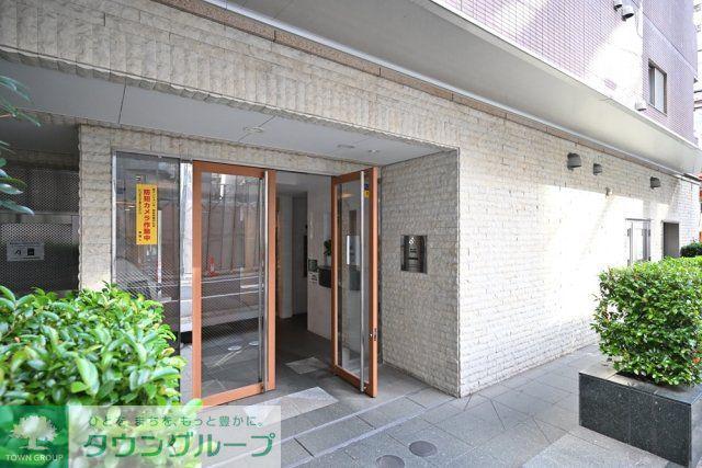 パレステュディオ新宿御苑前