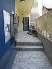 ユゥ&ミィ平尾駅前