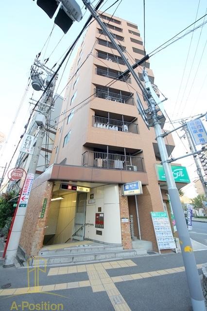 ラ メゾヌーヴ