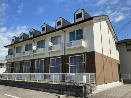 レオパレスY&M(1K/2階)の外観写真