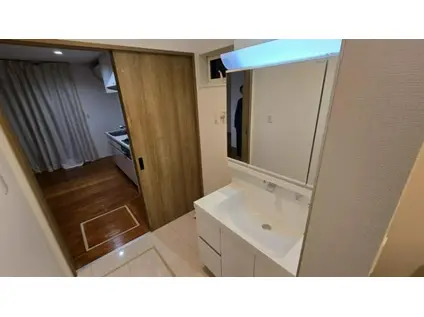 祖師谷6丁目1LDK(1LDK/1階)の玄関写真