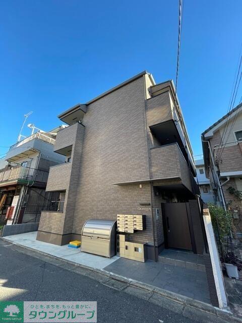 グランクオール西綾瀬1丁目