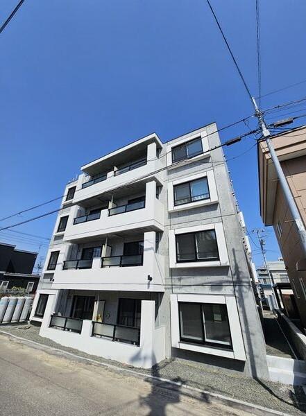 ＪＲ函館本線 発寒中央駅 徒歩6分  築3年
