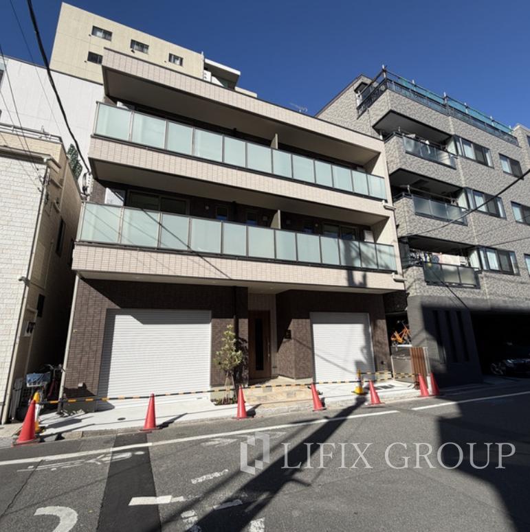 東京メトロ半蔵門線 住吉駅(東京) 徒歩15分 3階建 築1年