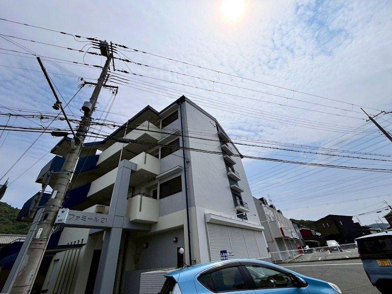 ファミール21