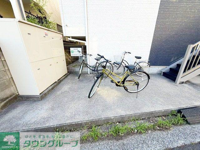 プラージュ鶴見