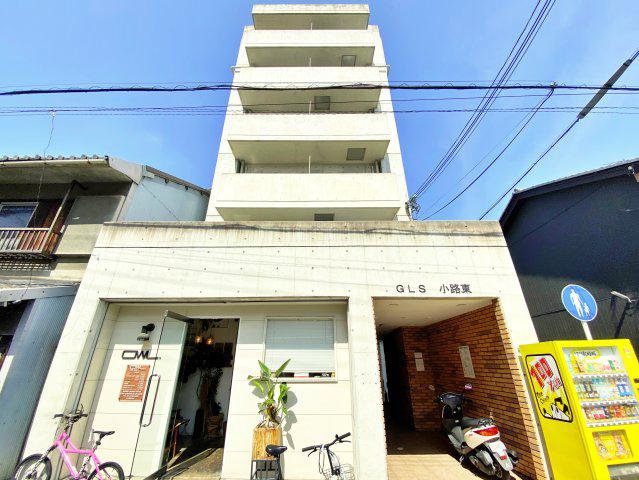 GLS 小路東