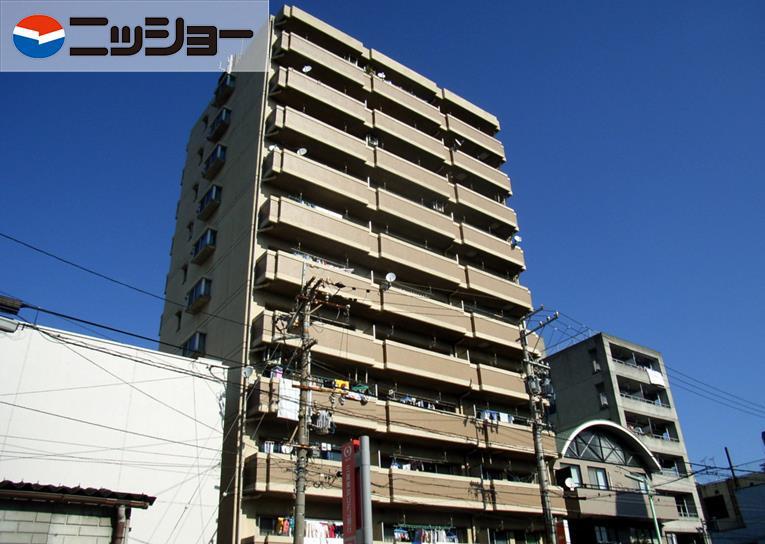 ファミール六番