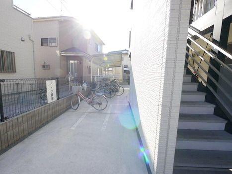 レオパレスモンジュイ