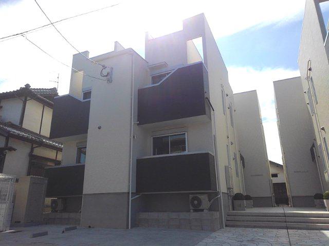 GRANDTIC LA VITA 野芥