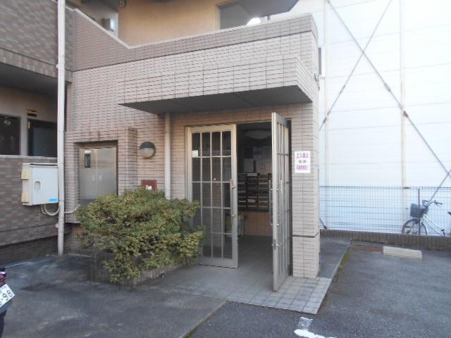 アルファ・プレイス