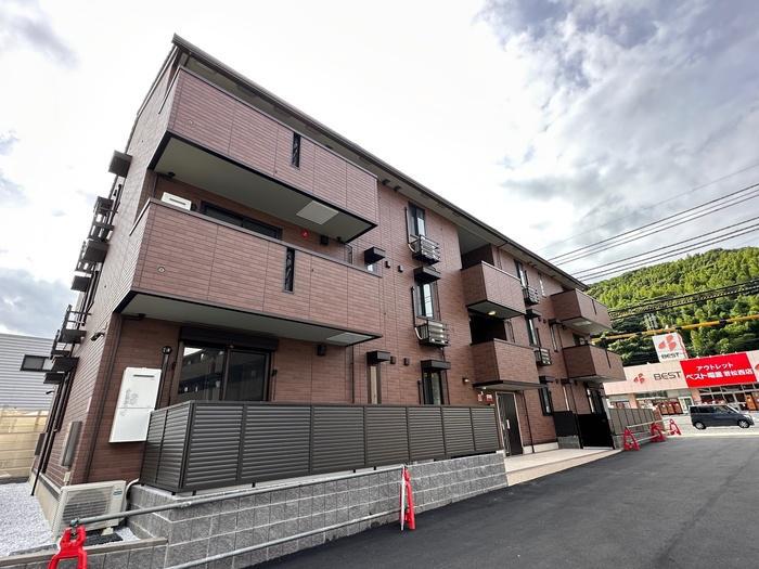 POLONIA WAKAMATSU A棟