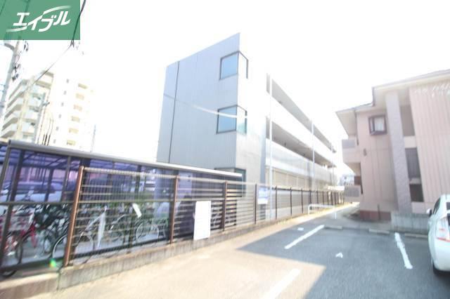 アソシエ津島