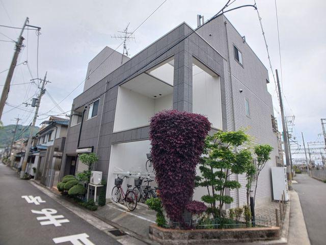 フォーリスト リヴァ-