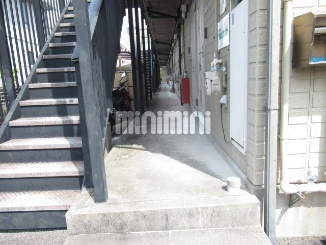 近鉄湯の山線 伊勢松本駅 徒歩14分 2階建 築31年