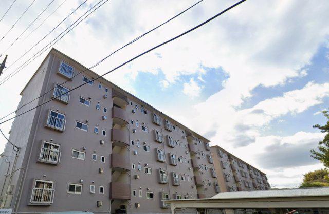 下瀬谷団地5号棟