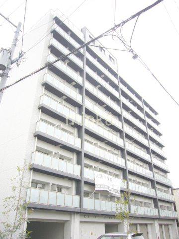 AND TERRACE 文の里