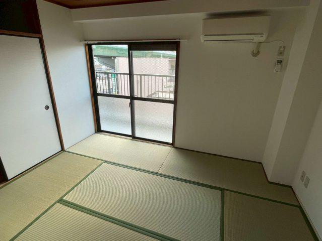 ファミリーハイツ平野