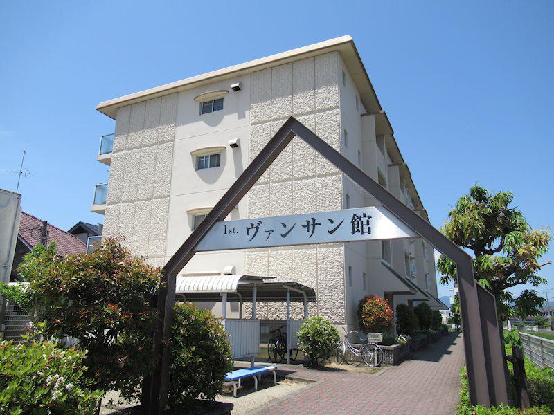 1ST.ヴァンサン館(3DK/1階)の外観写真