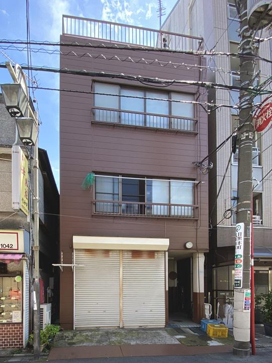 四面ビル