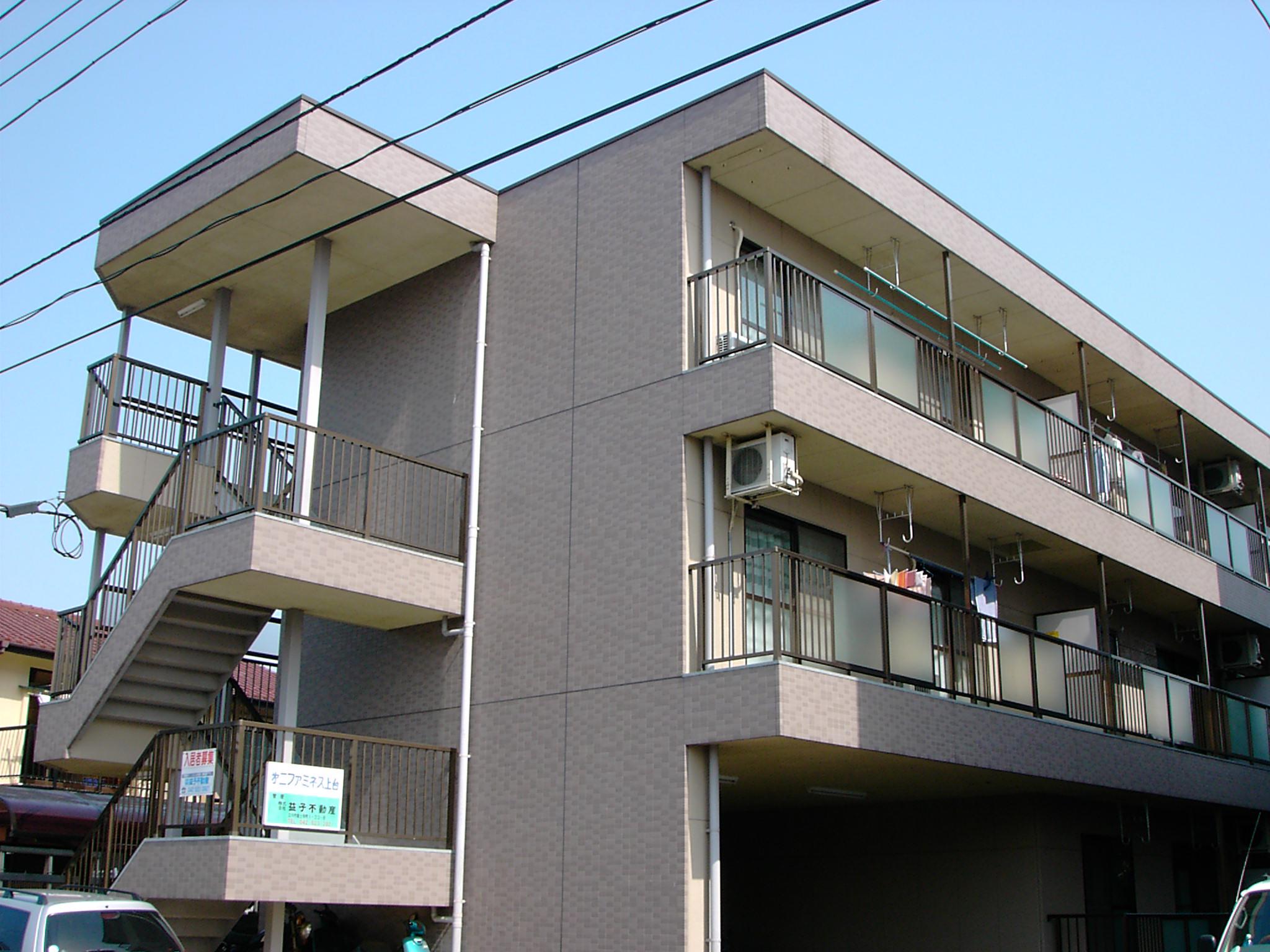 第2ファミネス上台