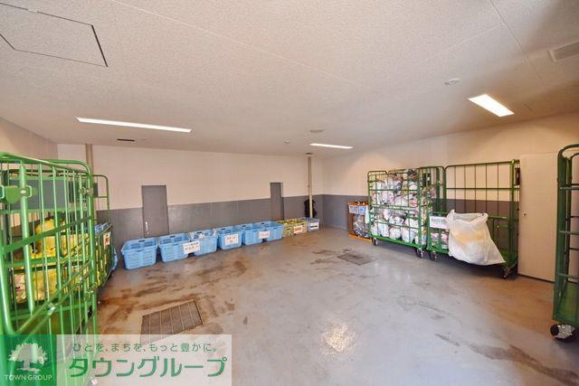 プレミストひばりが丘