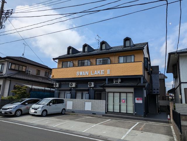 スワンレークII